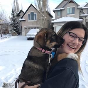 Meet your Posher, Olivia